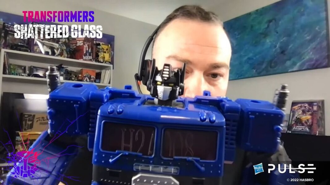 Fan First Tuesday! Transformers Livestream Report  (195 of 196)